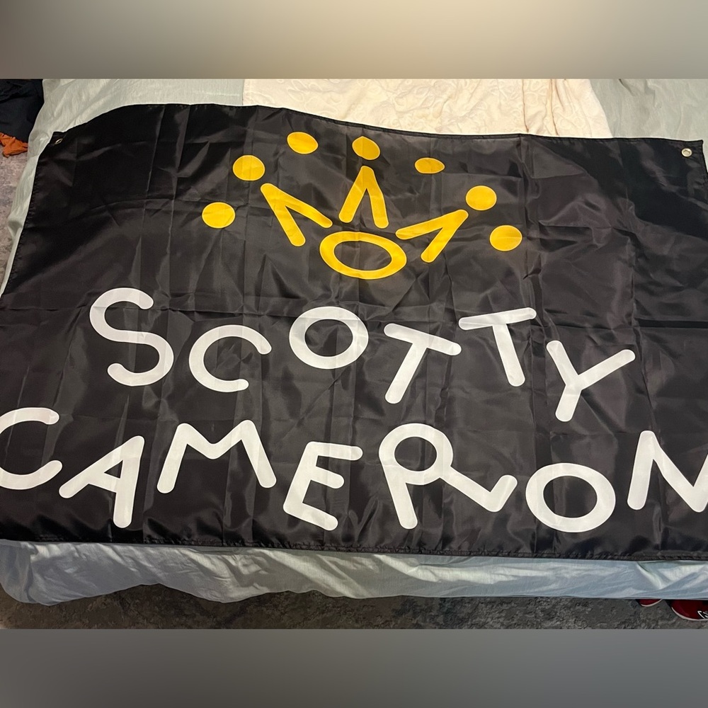 Scotty Cameron Black Flag with Yellow Crown and White Lettering - Picture 2 of 2